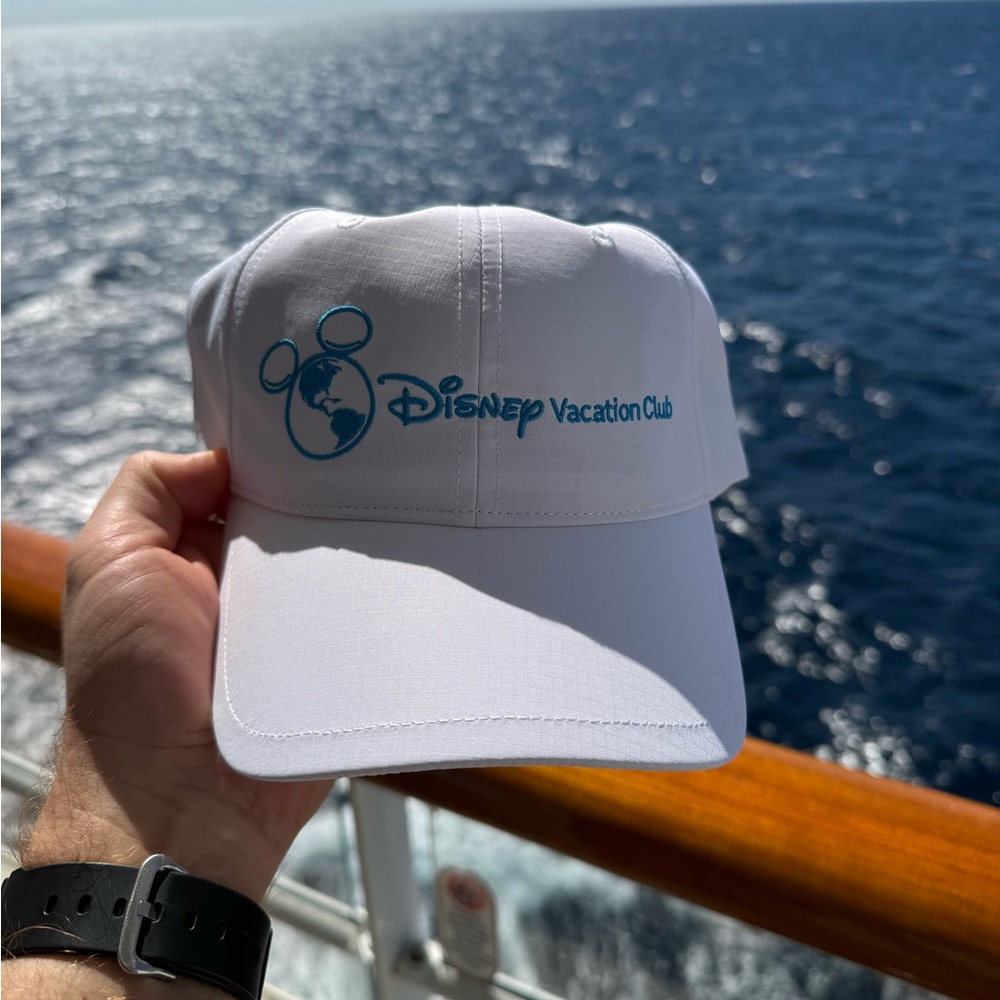 Disney Vacation Club DVC Member White/Blue Adjustable Baseball Cap Hat - Picture 4 of 4